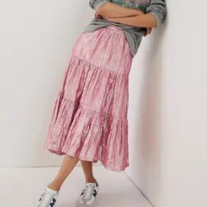 Chic Pink Midi Skirt with Elegant Flow